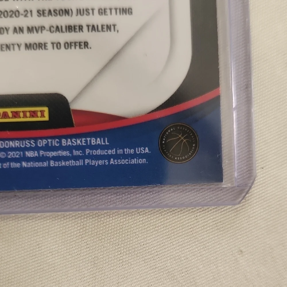 Optic 21-22 75 Years of NBA Luka Dončić Basketball Card